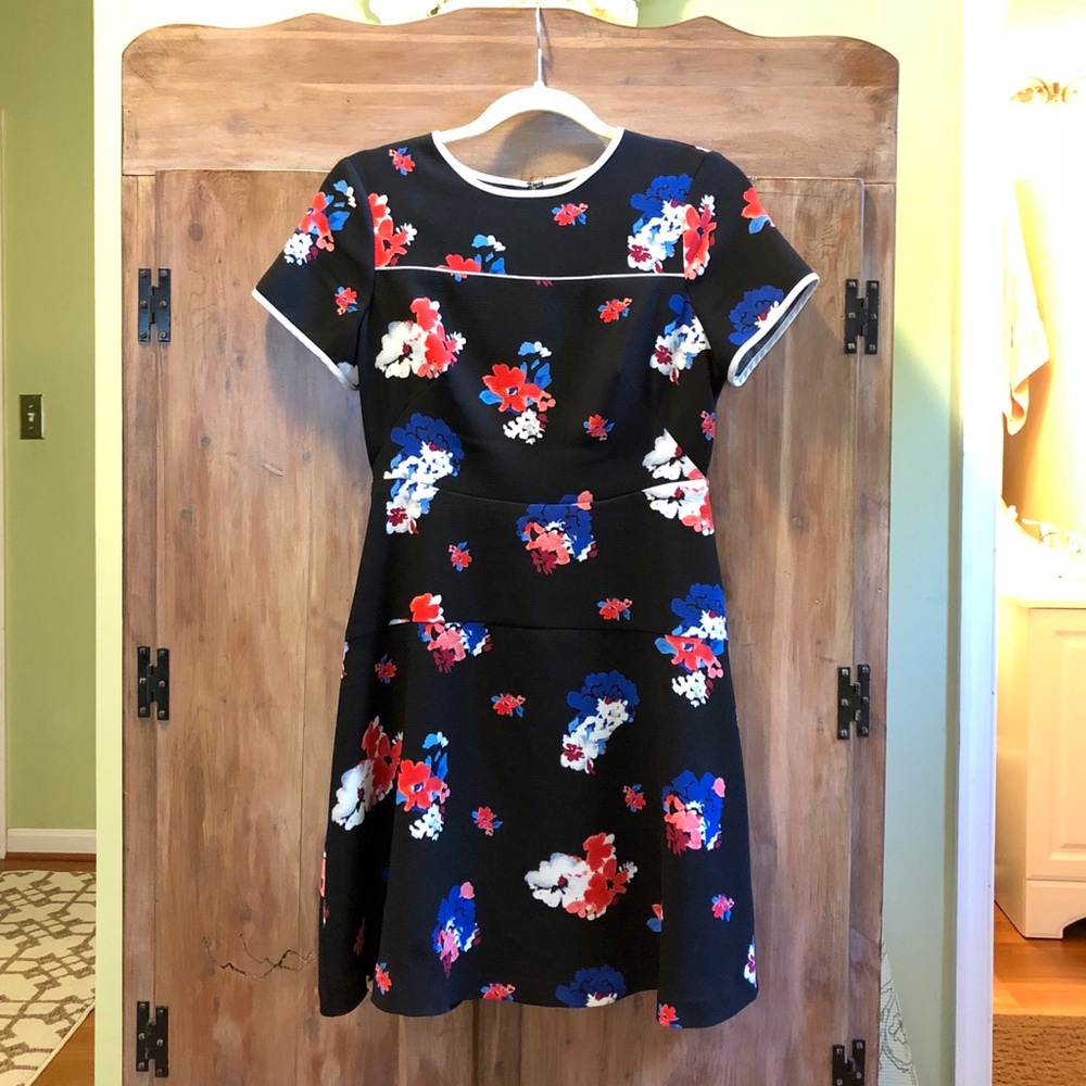 Vince Camuto Dress